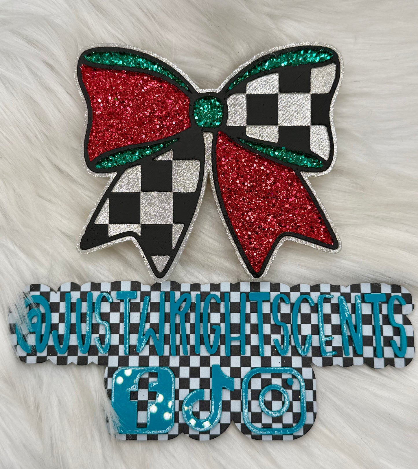 Checkered Bow- Pina colada