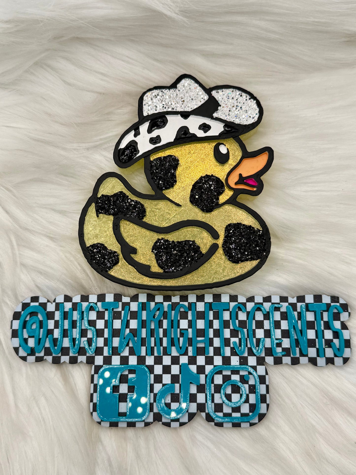 Cowboy Duck- butt naked