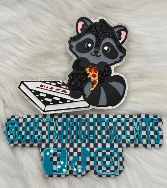 Pizza Raccoon- pina colada