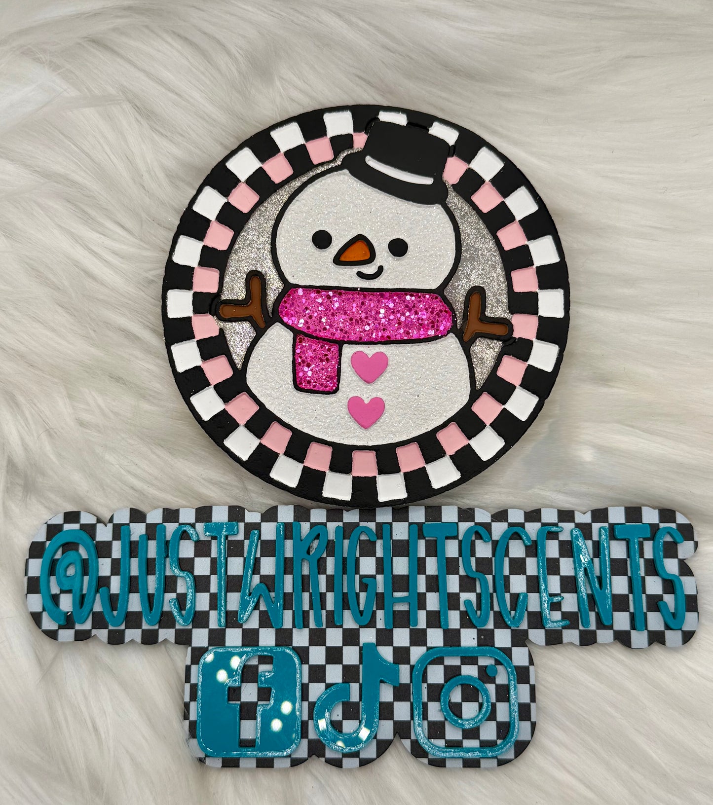 Checkered Snowman (pink)- snack cake