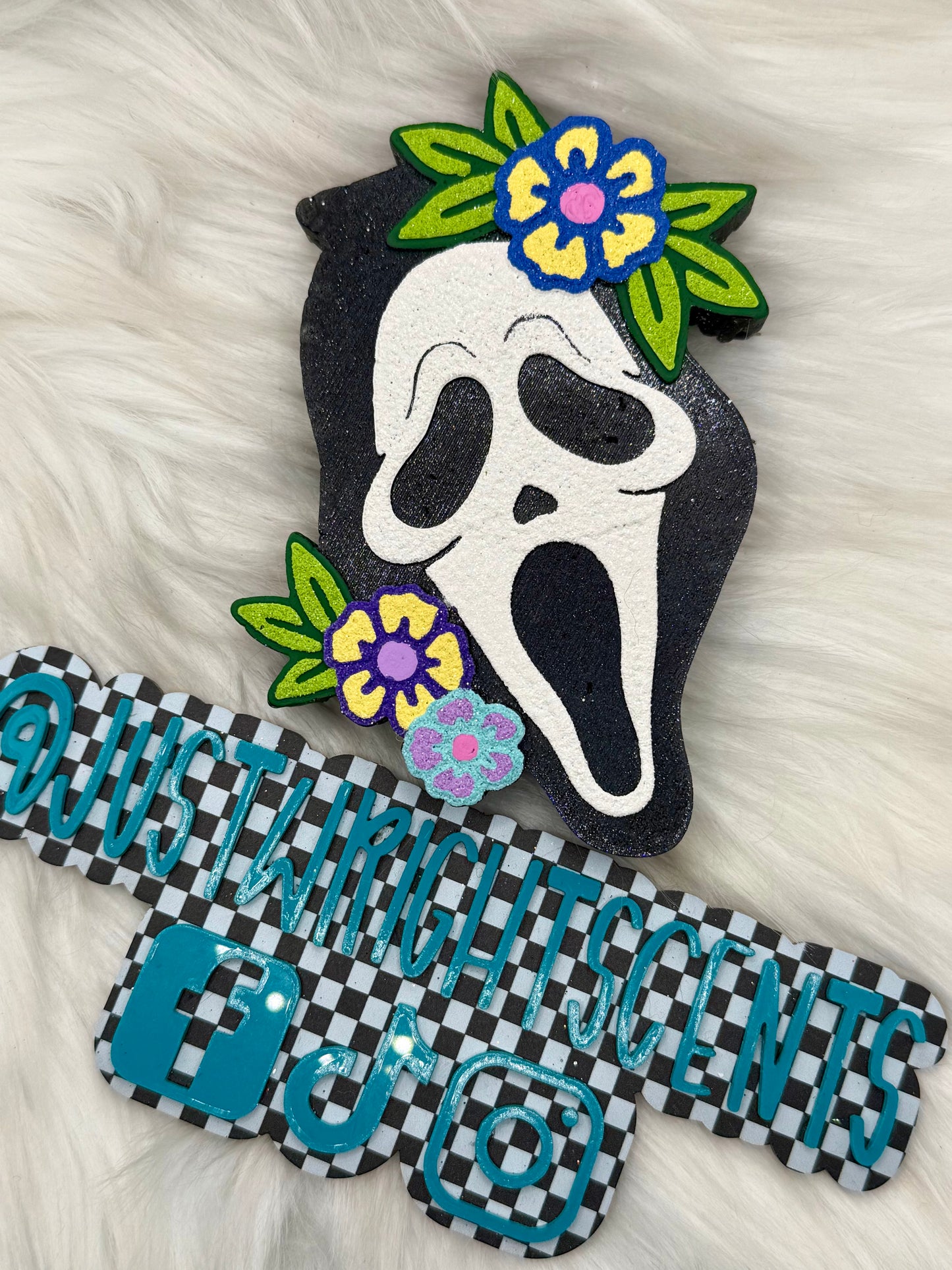 Ghost with flowers- fruit loops